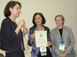 Dr. Debbie Kochevar accepts the 2011 Shomer Ethics Award