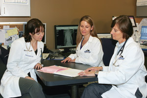 Doctors discuss their patients’ protocols for additional insight.