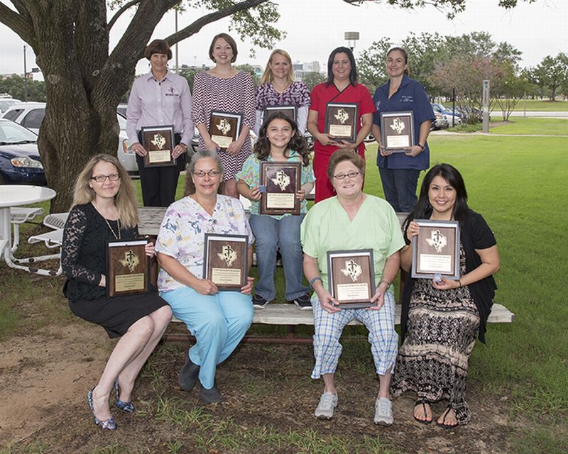 Texas Honors ‘Superheroes of the CVM’ at Awards Ceremony