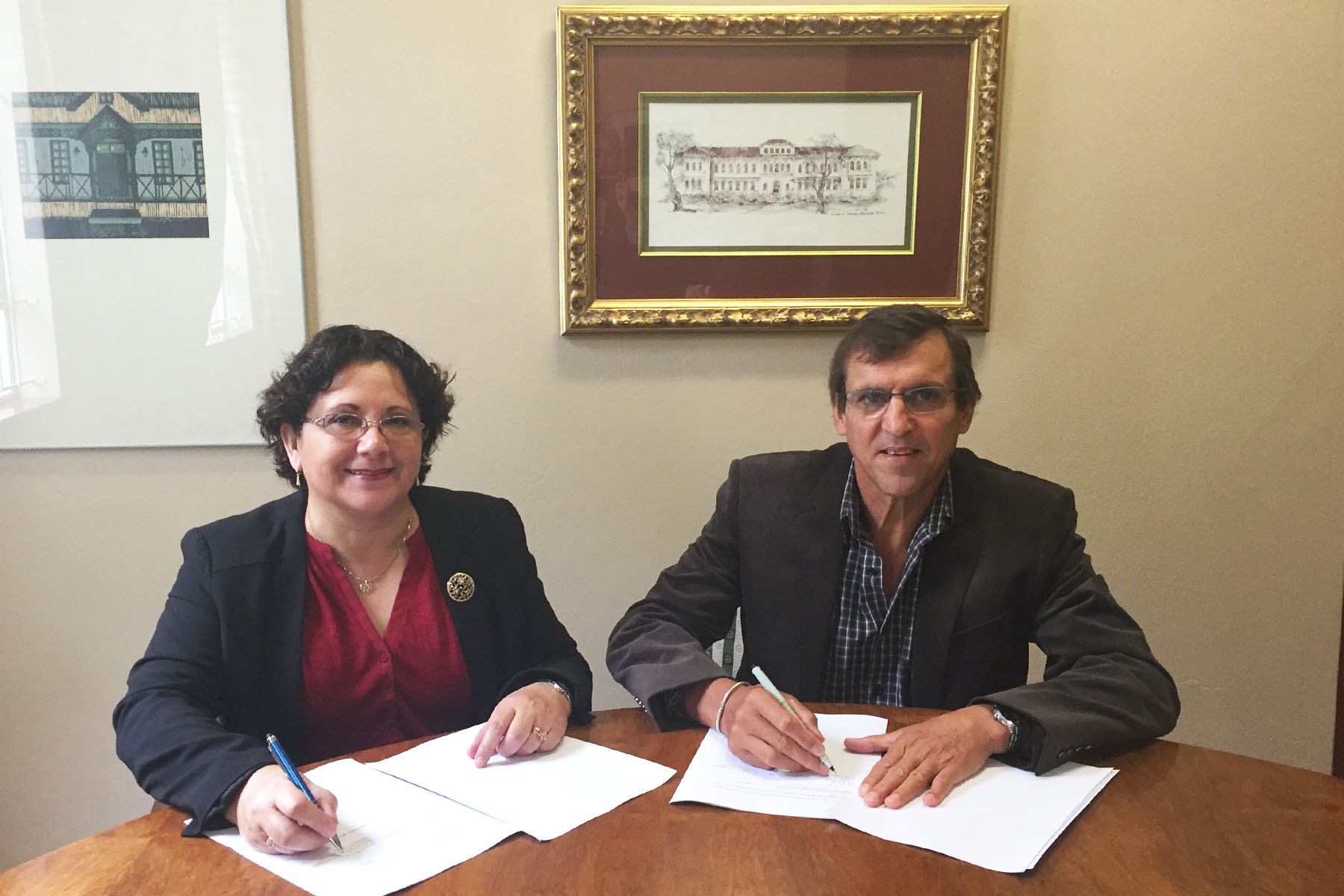 Ross University Gains Articulation Agreement in South Africa
