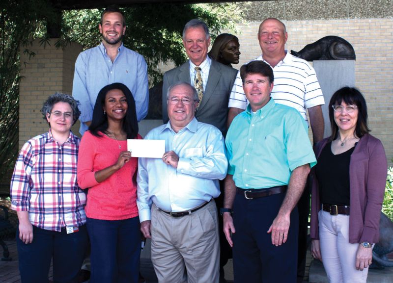 Dog Group Awards $1,500 for LSU Ultrasound Study