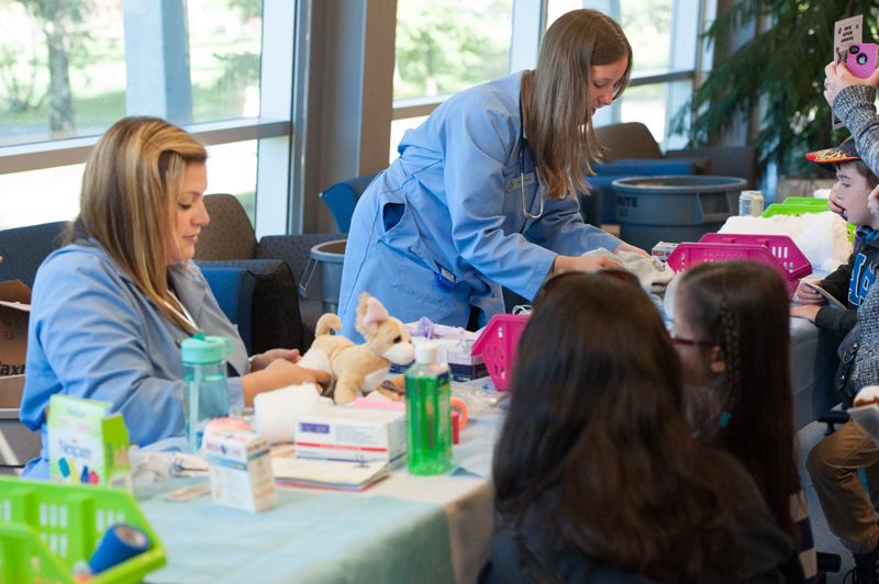 Atlantic Veterinary College to Hold 26th Annual Open House