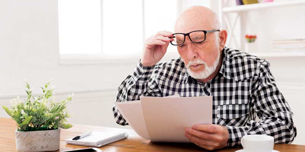 The long-term service  contract dilemma
