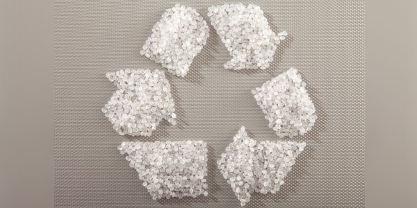 Ridding landfills, oceans of mixed plastics drives pet food initiative